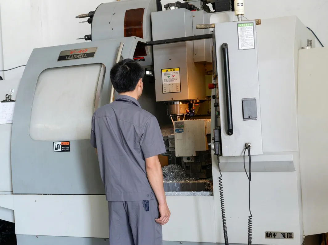 CNC lathing of valve parts